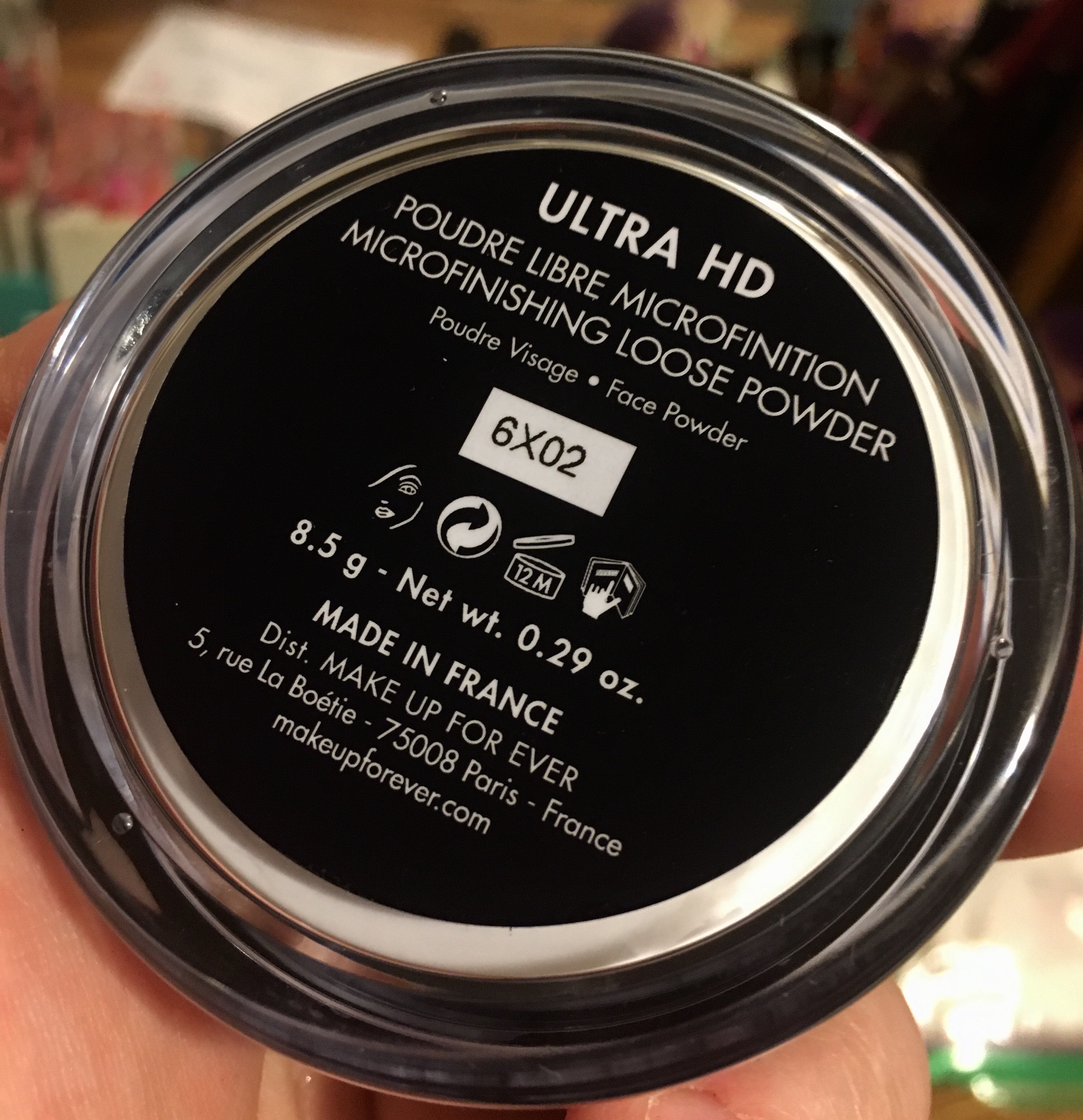 Make Up For Ever Ultra HD Microfinishing Loose Powder, Lip Booster